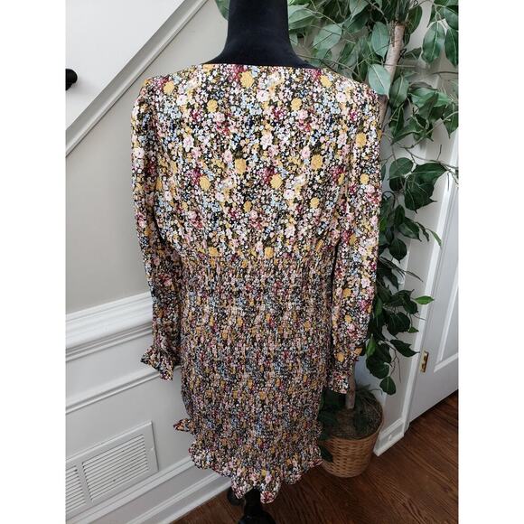SHEIN Babydoll Dress Womens Large Multi Floral Flare Hem Smocked Deep V Neck - Picture 13 of 13